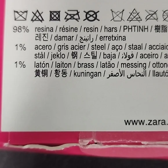 ZARA Barbie Shell Earrings - Picture 6 of 9